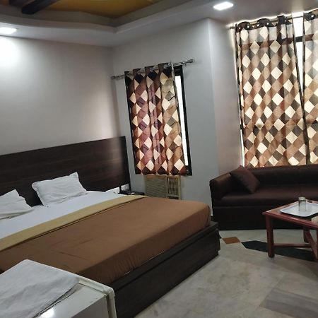 Hotel Rajwada International Belgaum Ngoại thất bức ảnh