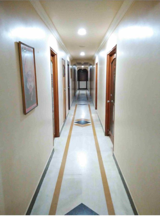 Hotel Rajwada International Belgaum Ngoại thất bức ảnh